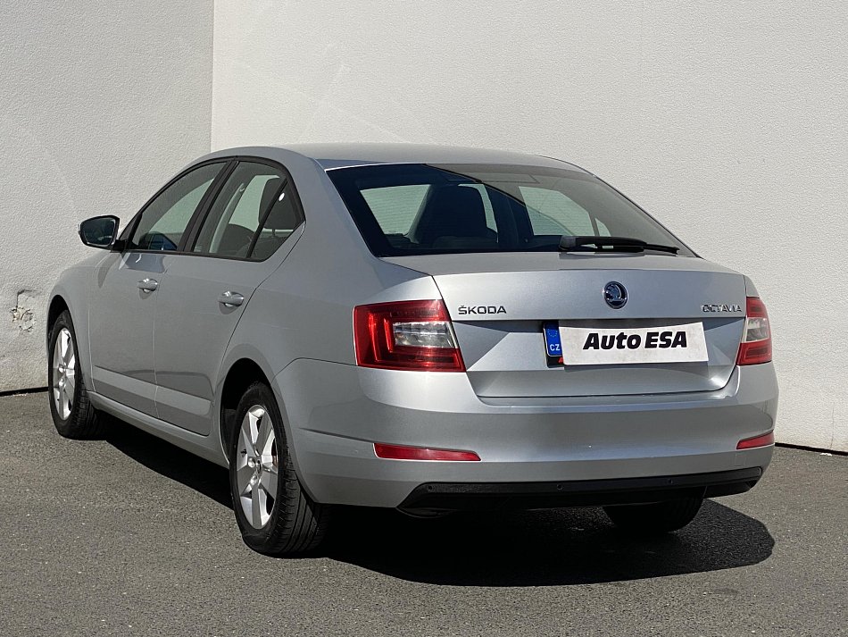 Škoda Octavia III 2.0TDi Elegance