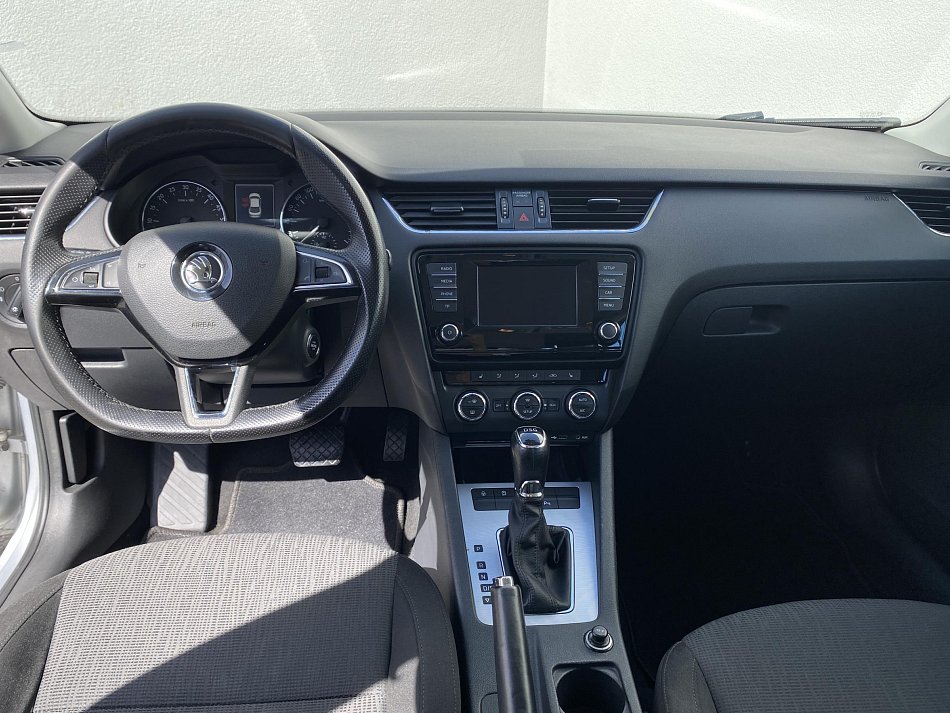 Škoda Octavia III 2.0TDi Elegance