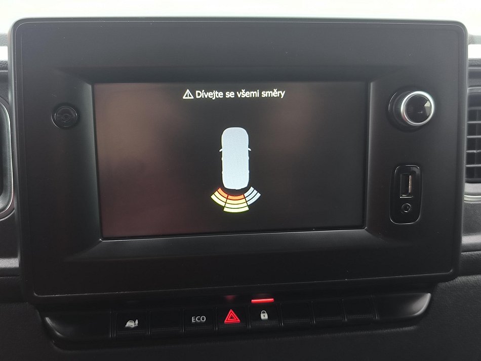 Renault Master 2.3dCi  L1H1 7míst