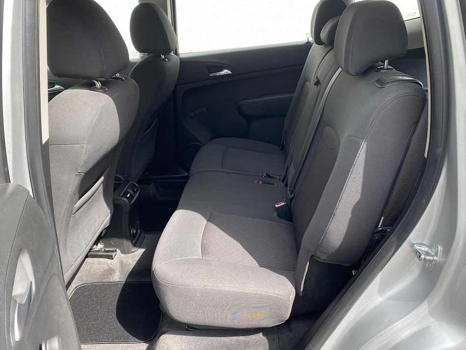 Chevrolet Orlando 1.8 i 