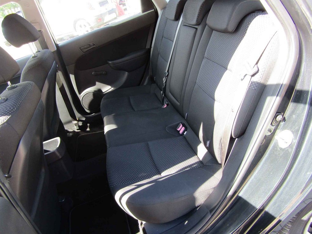 Hyundai I30 1.4 i 