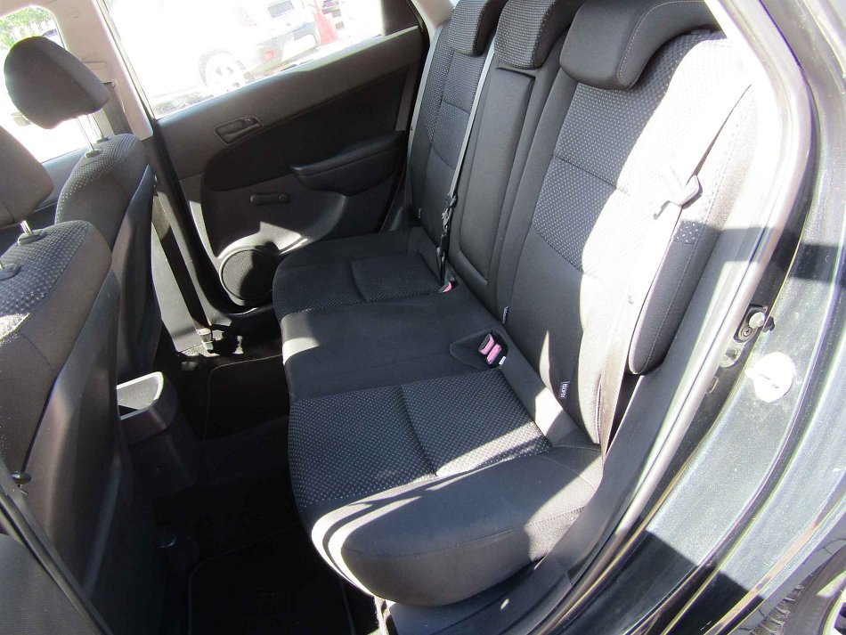 Hyundai I30 1.4 i 
