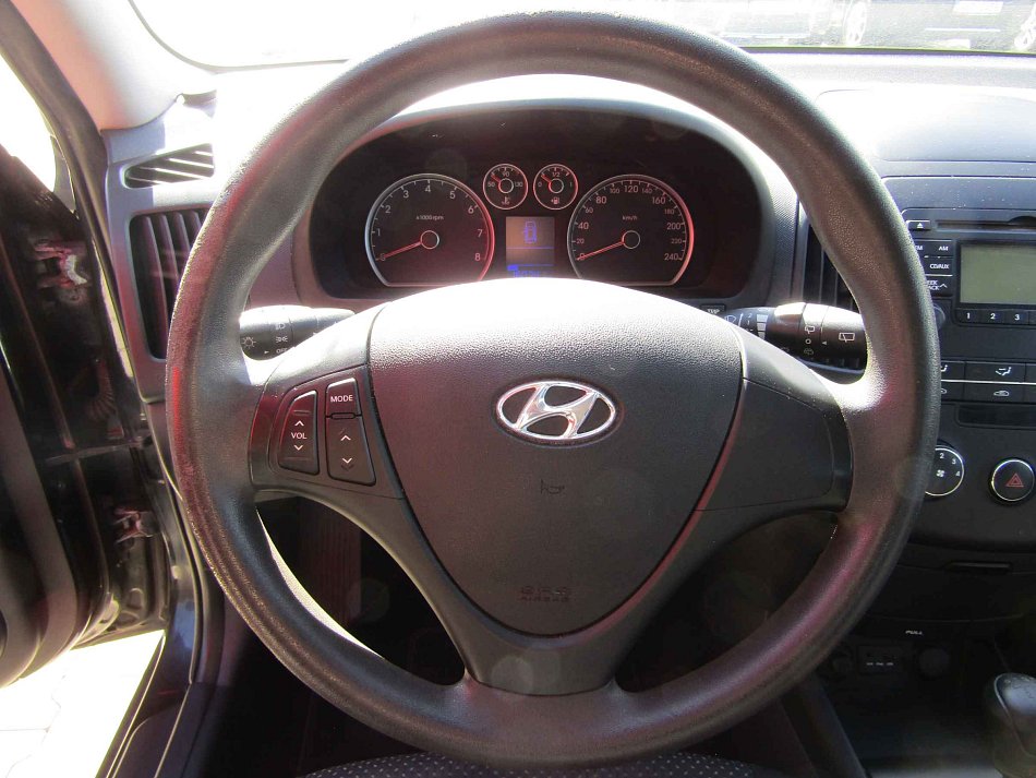 Hyundai I30 1.4 i 