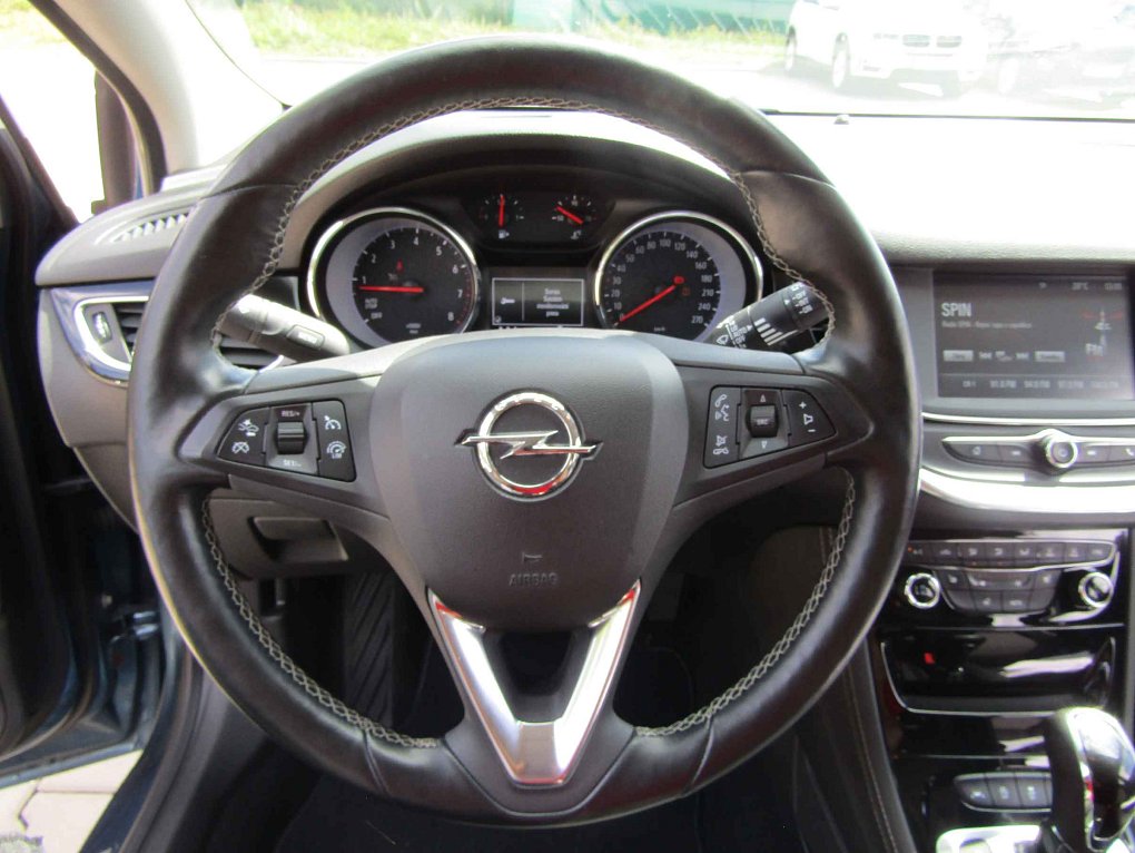 Opel Astra 1.4 T 
