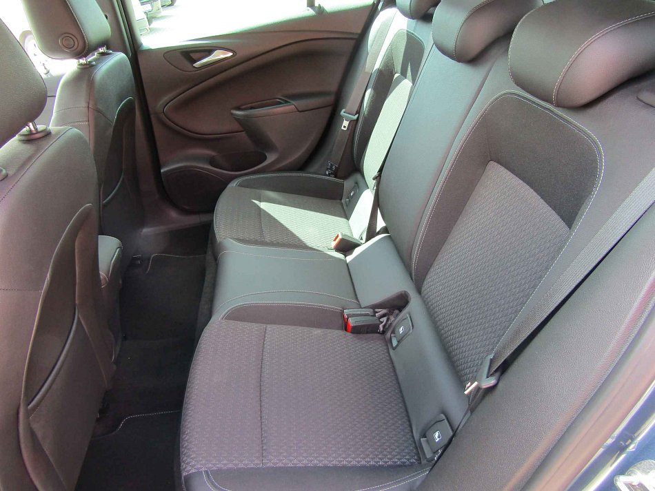 Opel Astra 1.4 T 