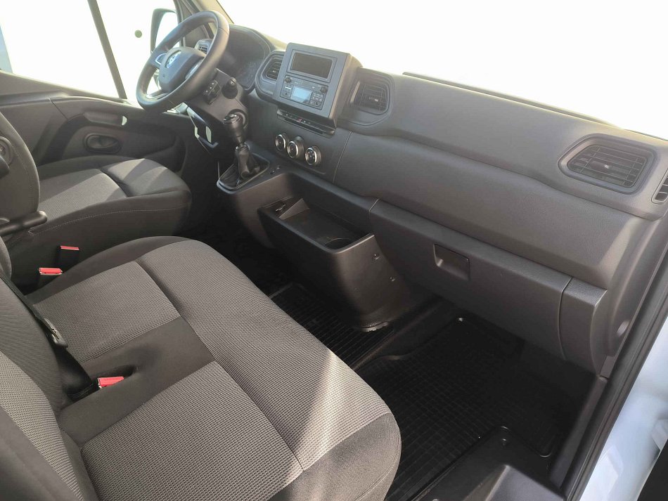 Renault Master 2.3dCi Cool L3H2
