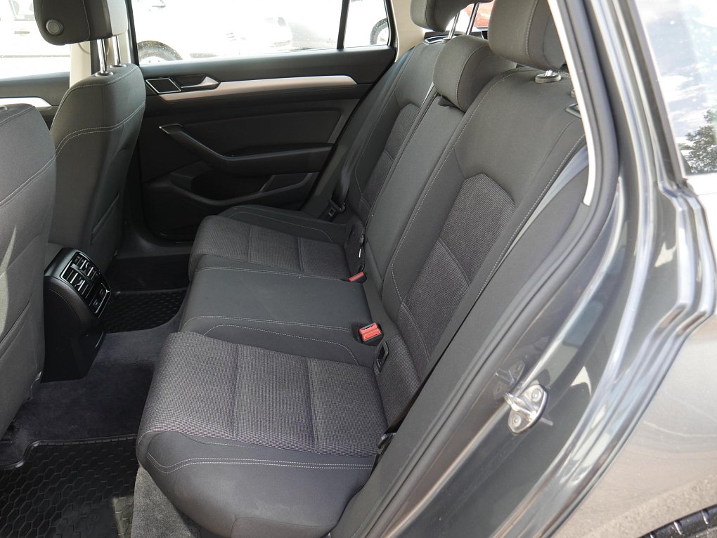 Volkswagen Passat 2.0 TDi Comfortline