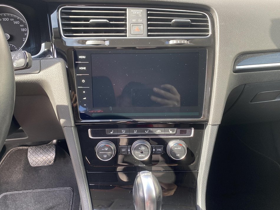 Volkswagen Golf 2.0 TDi Highline