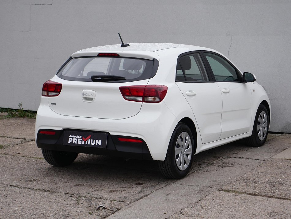 Kia Rio 1.2i 