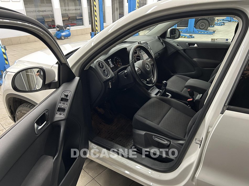 Volkswagen Tiguan 1.4tsi 