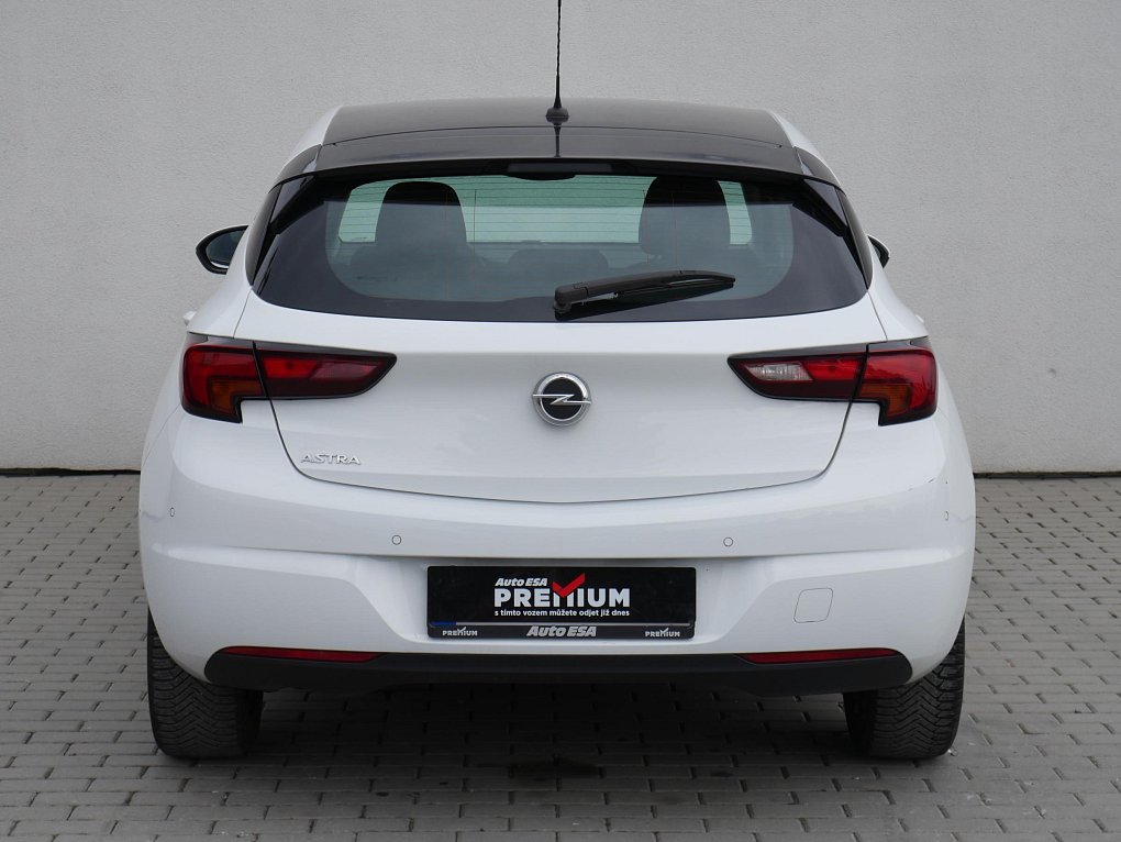 Opel Astra 1.2 T 