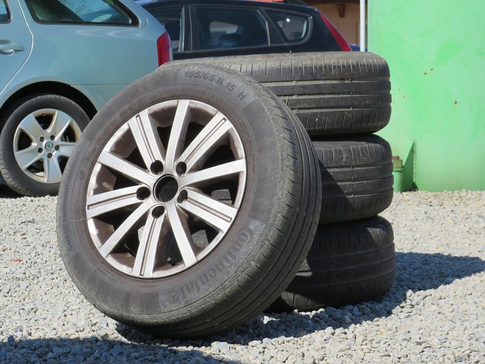Volkswagen Golf 1.6i Trendline