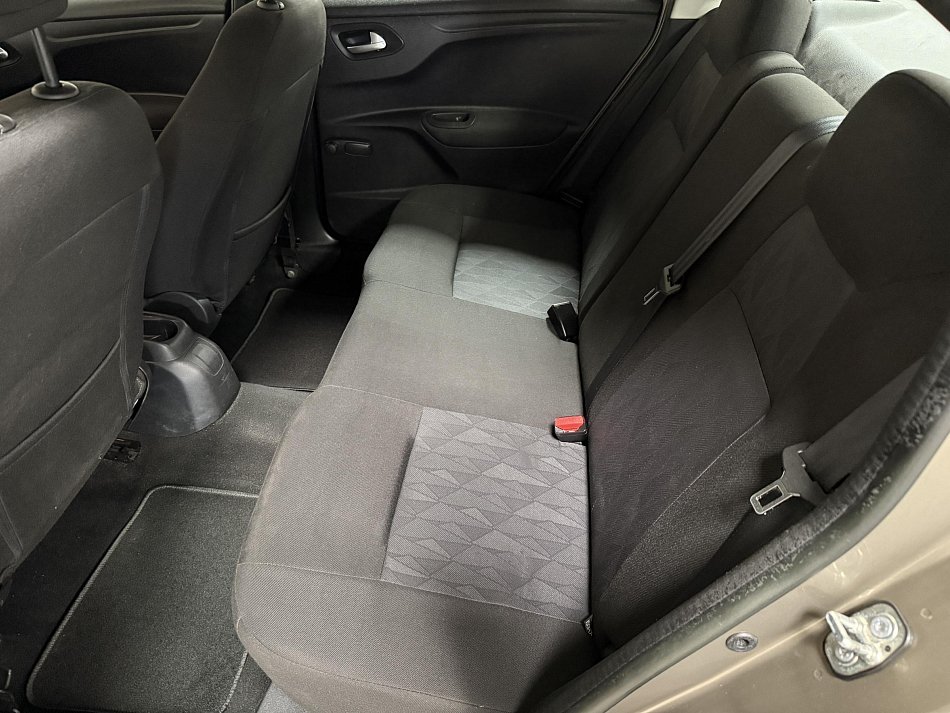 Citroën C-Elysee 1.2VTi 