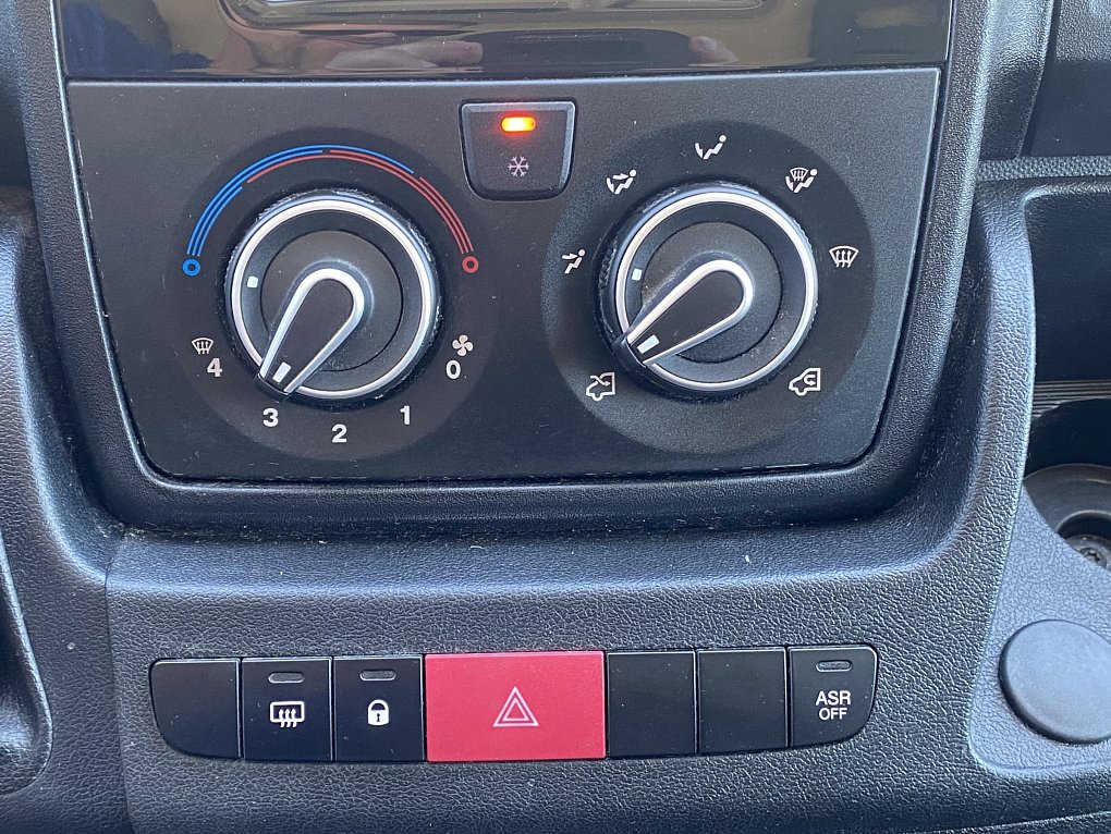 Peugeot Boxer 2.0HDi  L4 CHLADÍCÍ