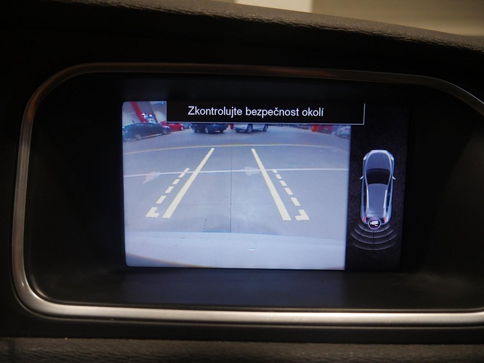 Volvo V40 2.0D 