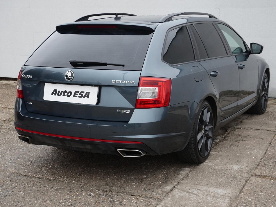 Škoda Octavia III 2.0 TDi  4x4