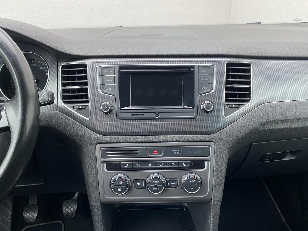 Volkswagen Sportsvan 1.6 TDi Lounge