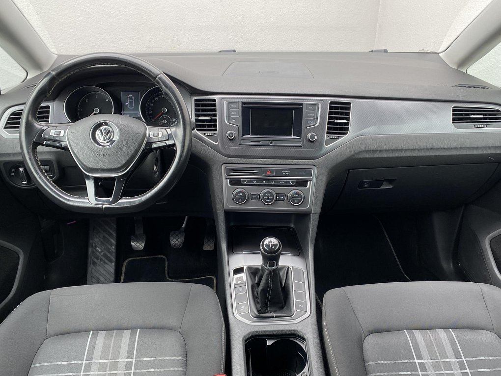 Volkswagen Sportsvan 1.6 TDi Lounge