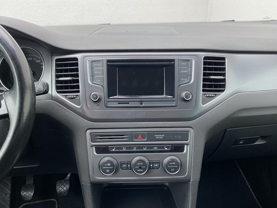 Volkswagen Sportsvan 1.6 TDi Lounge