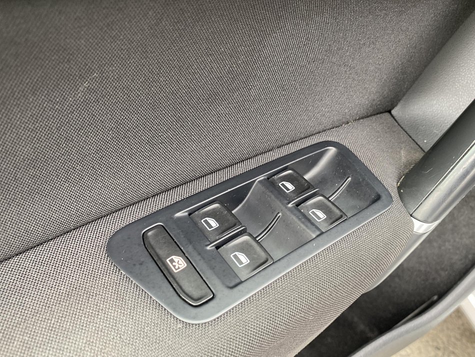 Volkswagen Sportsvan 1.6 TDi Lounge