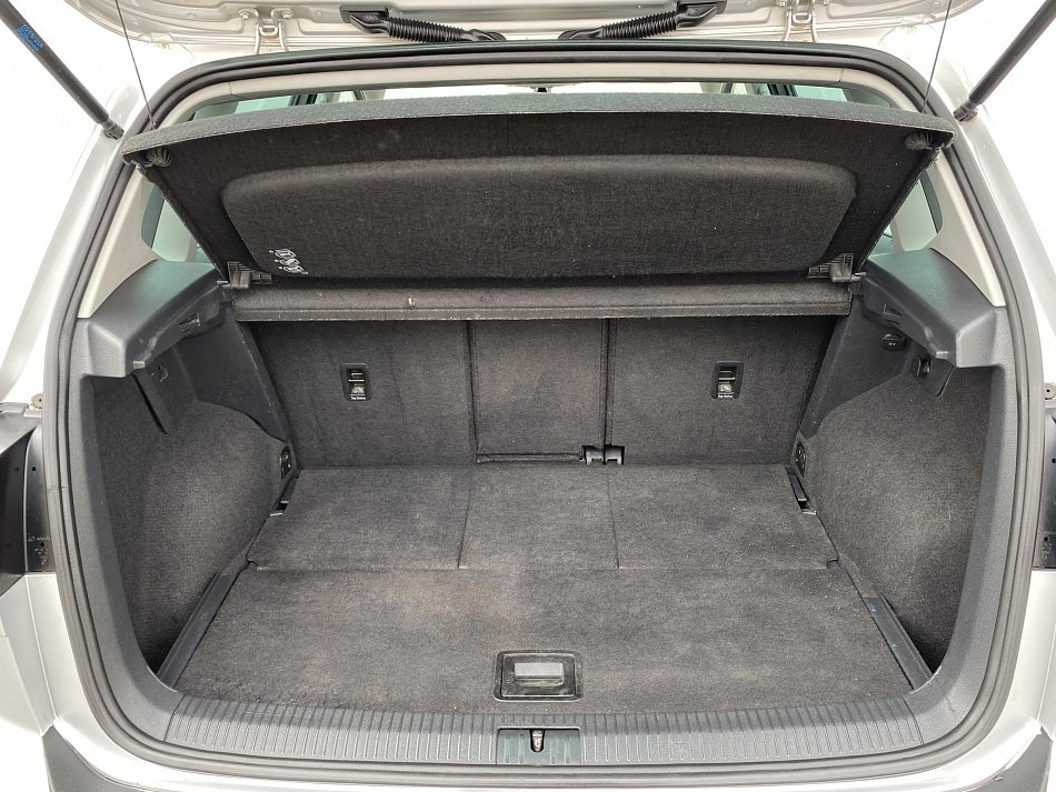 Volkswagen Sportsvan 1.6 TDi Lounge