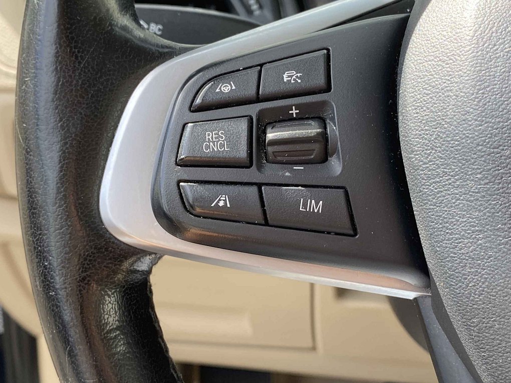 BMW Řada 2 2.0T LuxuryLine 225i xDrive