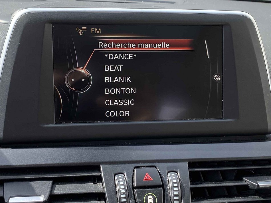 BMW Řada 2 2.0T LuxuryLine 225i xDrive