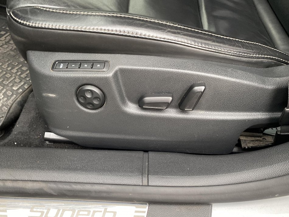 Škoda Superb II 2.0 TDi Elegance