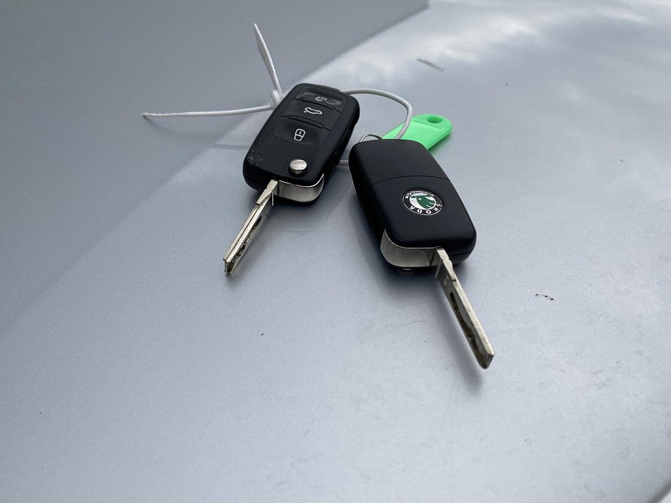 Škoda Superb II 2.0 TDi Elegance