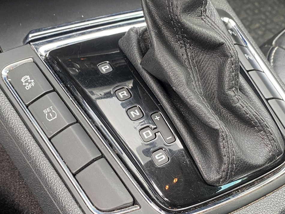 Škoda Superb II 2.0 TDi Elegance
