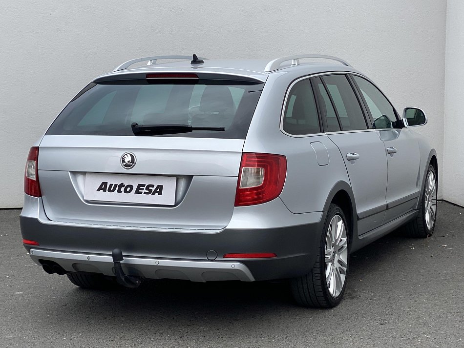 Škoda Superb II 2.0 TDi Elegance