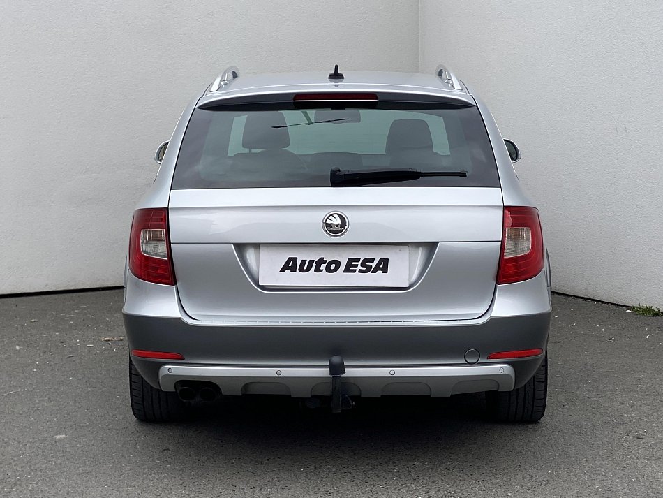 Škoda Superb II 2.0 TDi Elegance