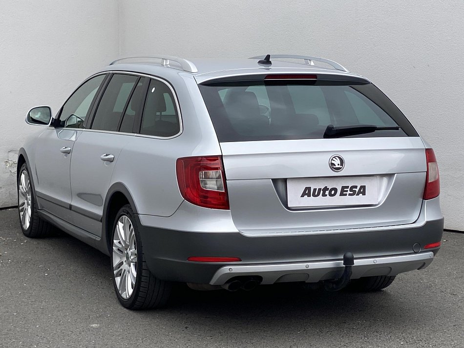 Škoda Superb II 2.0 TDi Elegance