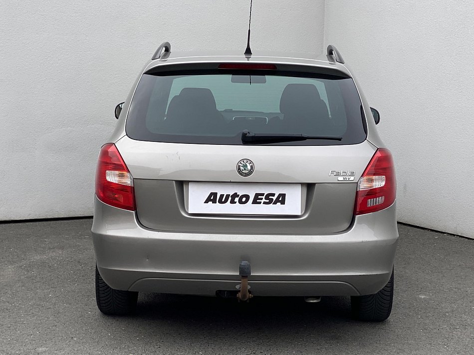 Škoda Fabia II 1.4 16V Sport
