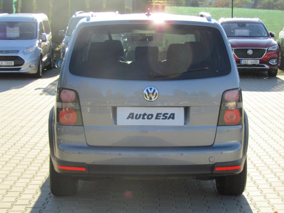 Volkswagen Touran 1.4TSi 