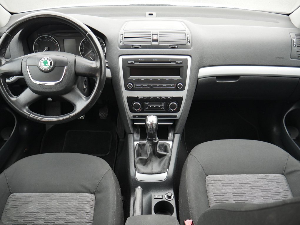 Škoda Octavia II 1.2 TSi Ambiente