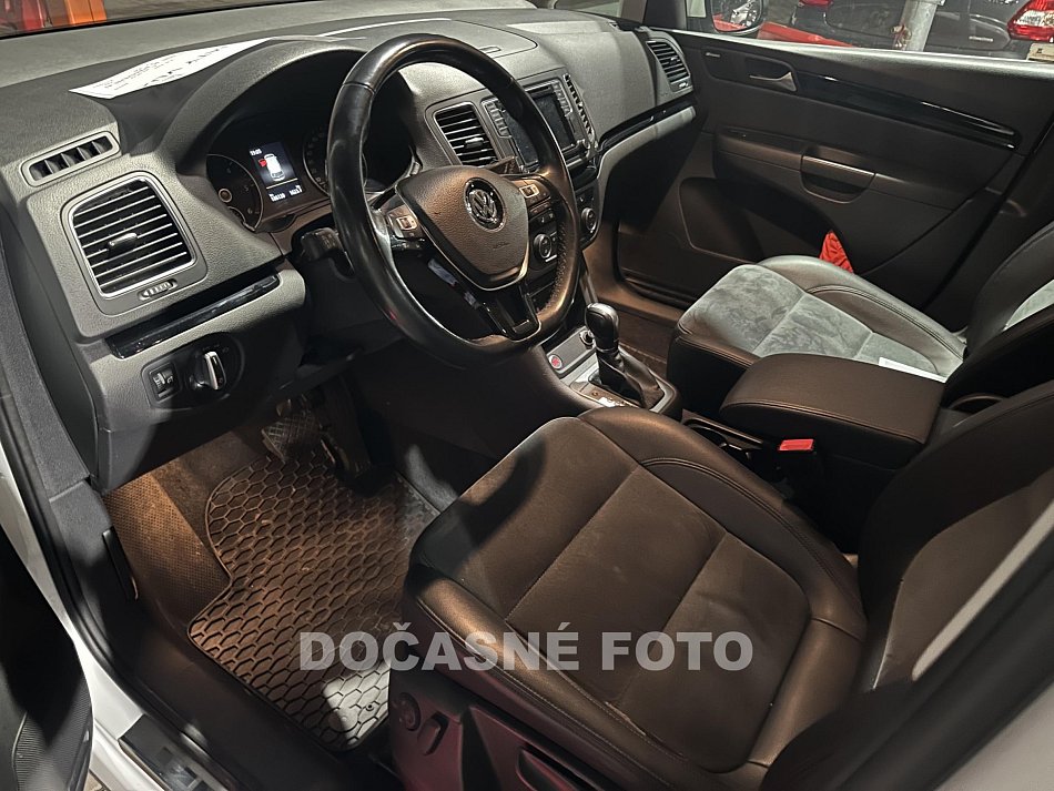 Volkswagen Sharan 2.0 TDi  4x4, 7míst