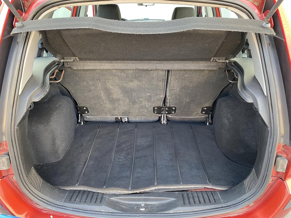 Ford Fusion 1.4i 