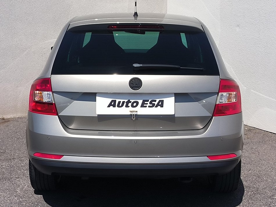 Škoda Rapid 1.6 TDi Elegance