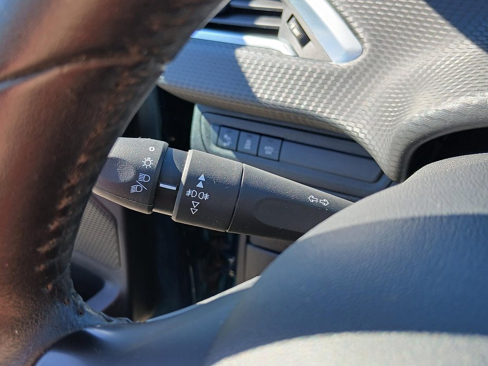 Peugeot 2008 1.6 PT 