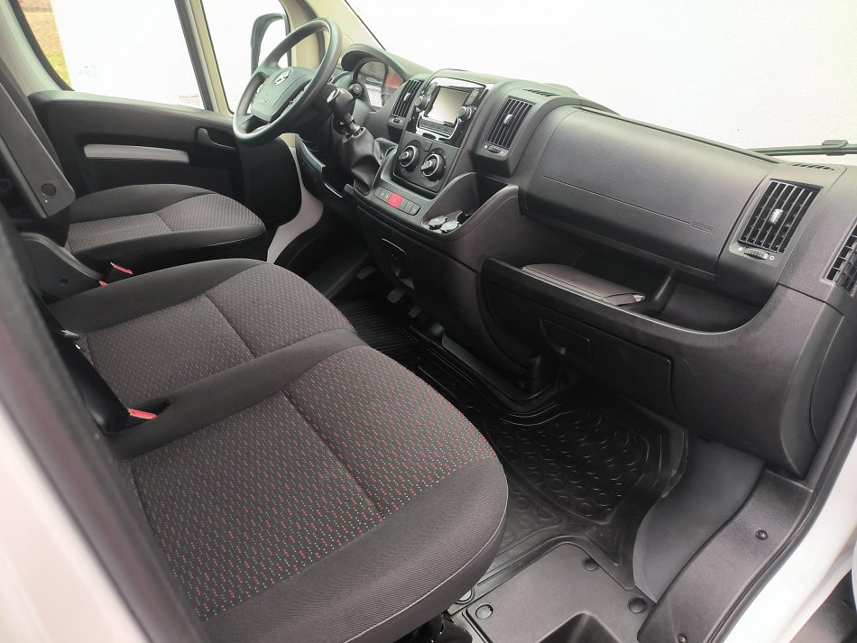 Opel Movano 2.2CDTi  L4H2