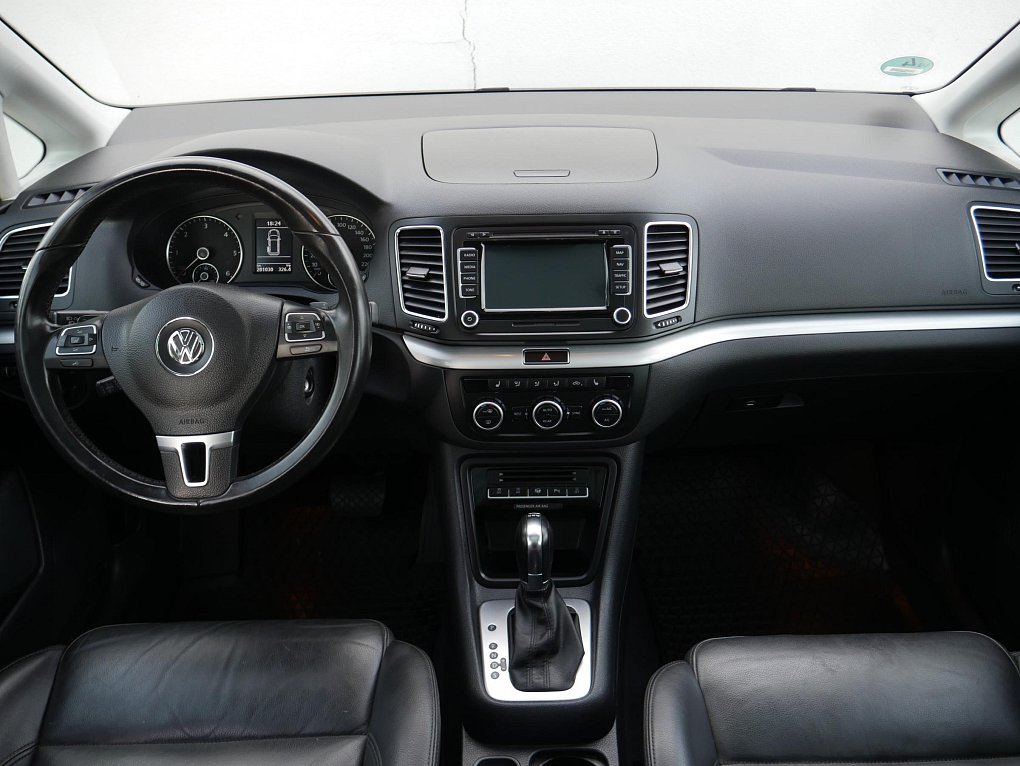Volkswagen Sharan 2.0 TDi 