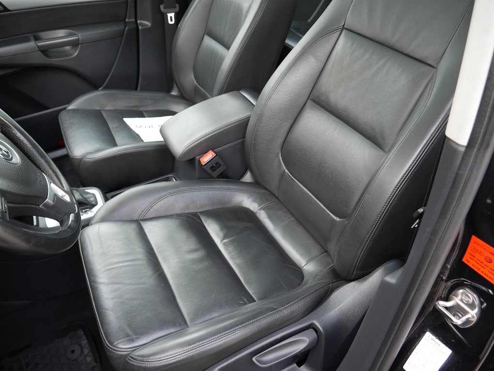 Volkswagen Sharan 2.0 TDi 
