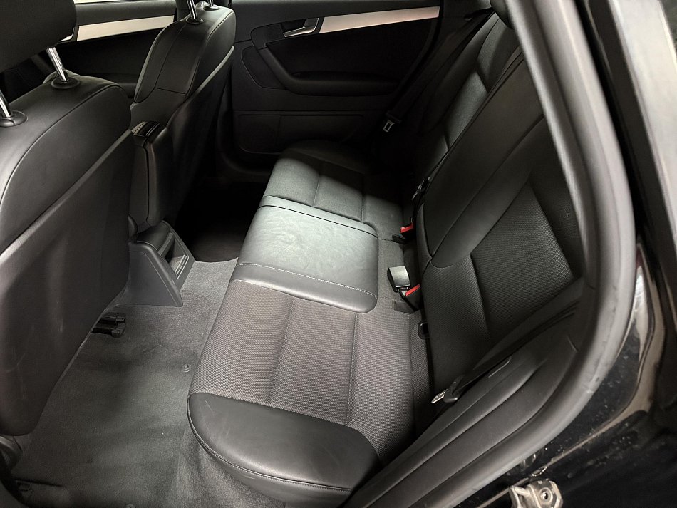 Audi A3 1.6 FSi S-line