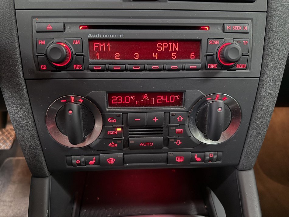 Audi A3 1.6 FSi S-line