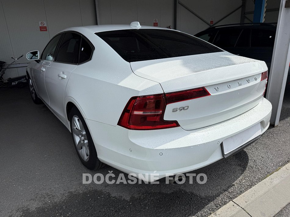 Volvo S90 2.0 D 