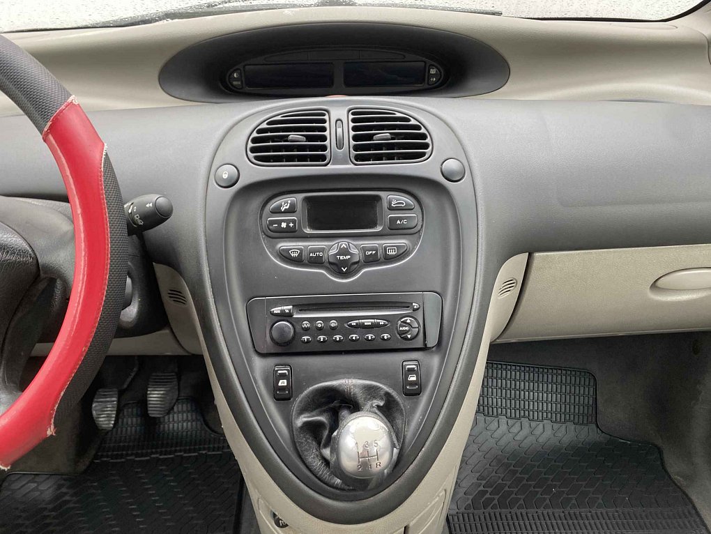 Citroën Xsara Picasso 1.8i 