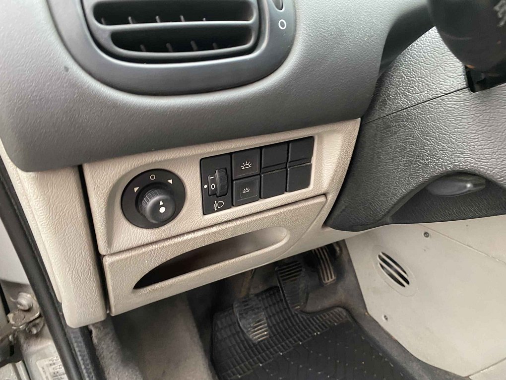 Citroën Xsara Picasso 1.8i 