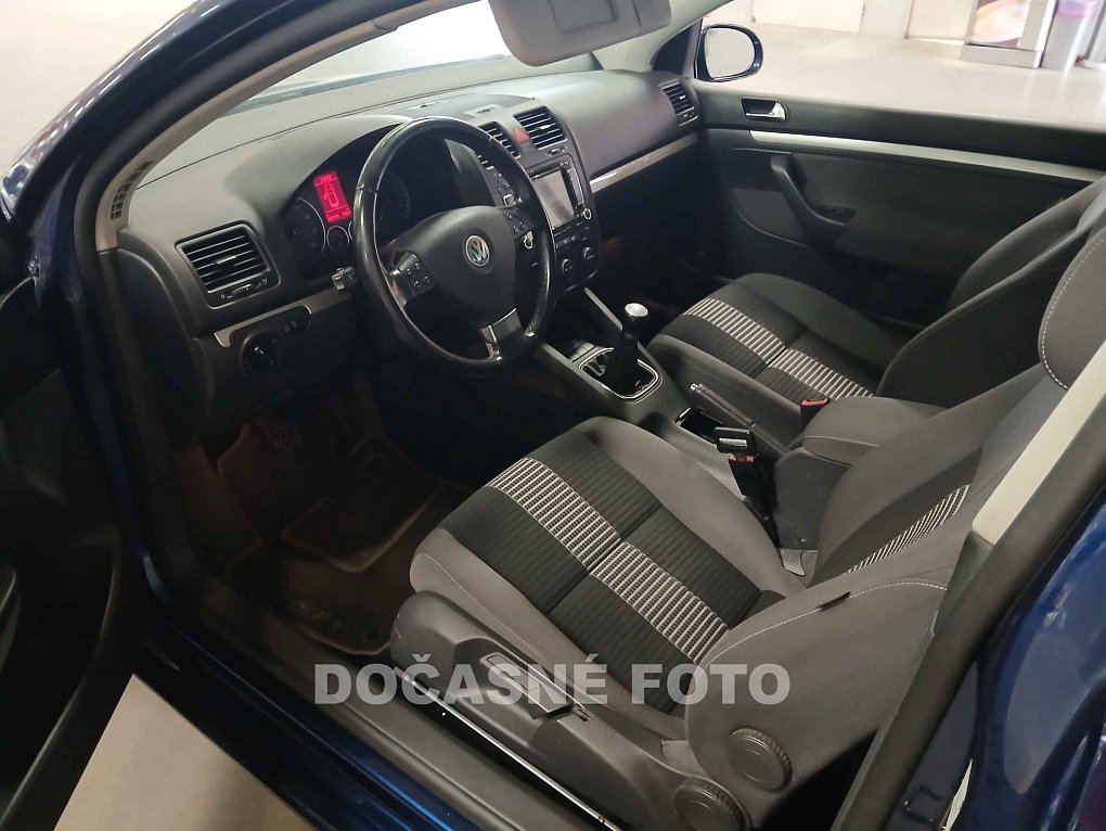 Volkswagen Golf 1.4i 