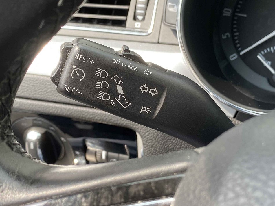 Škoda Superb II 2.0 TDi Ambition